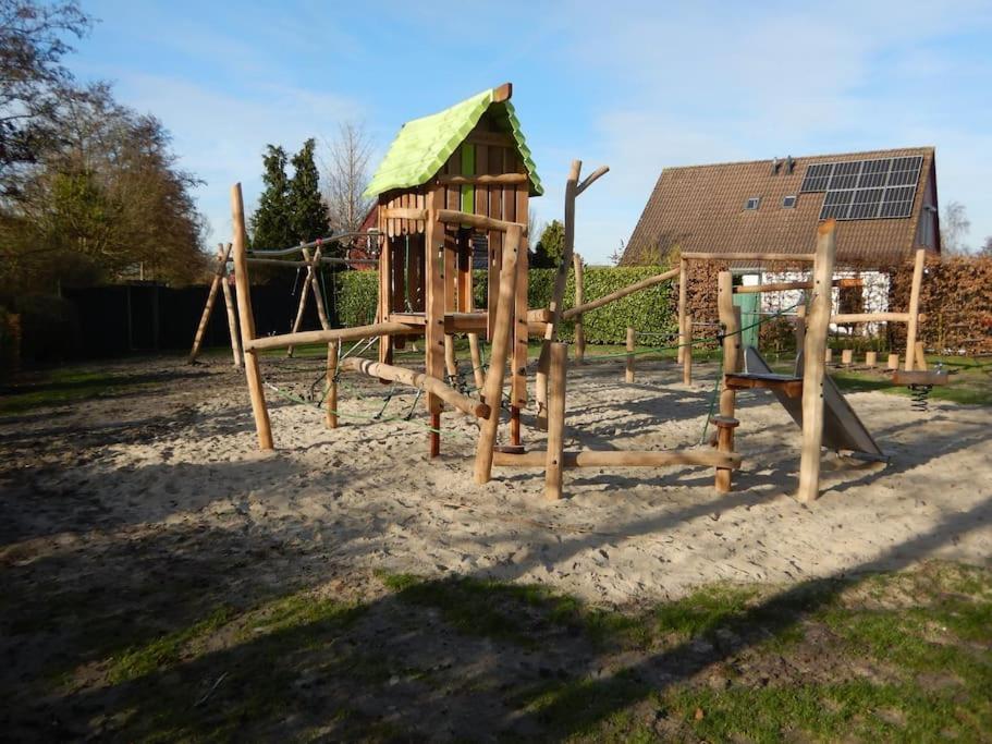 Comfortabel En Gezellig Vakantiehuis Bij Het Strand Wemeldinge Εξωτερικό φωτογραφία